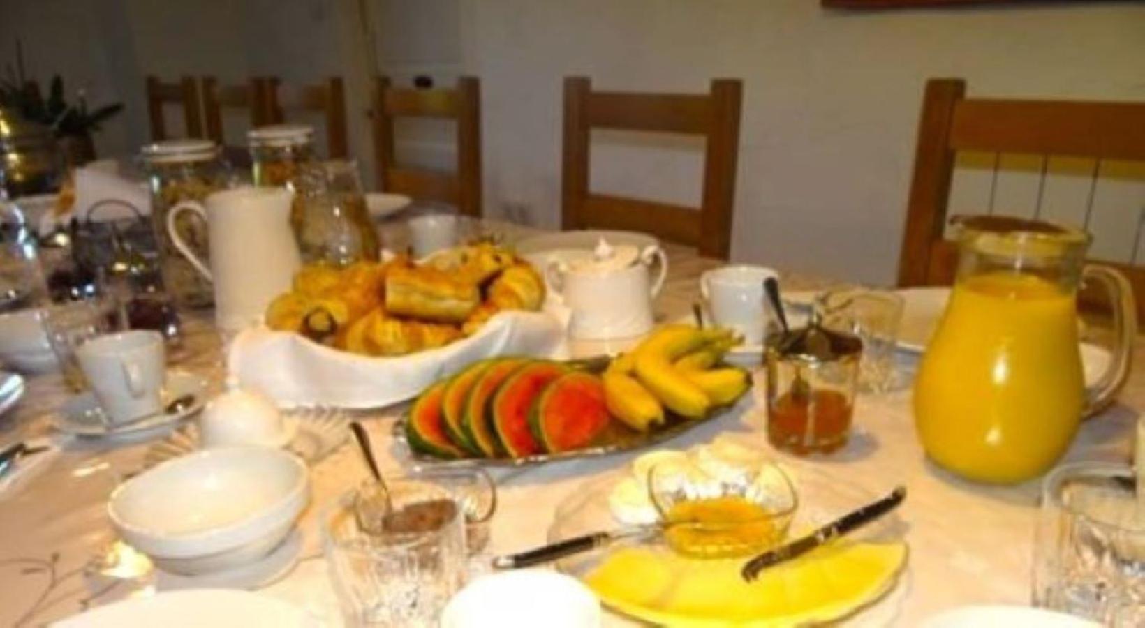 Chez Providence Chambres Et Table D'Hotes Cuxac-Cabardès Екстериор снимка